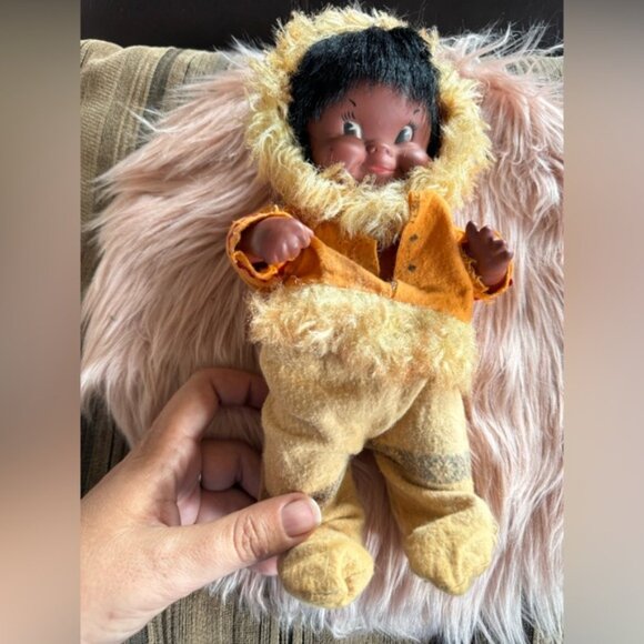 1960s Vintage Indian Doll - Picture 2 of 2